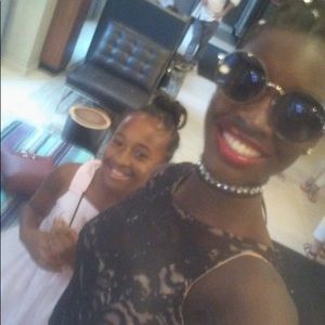 Meet your Posher, Lauryn